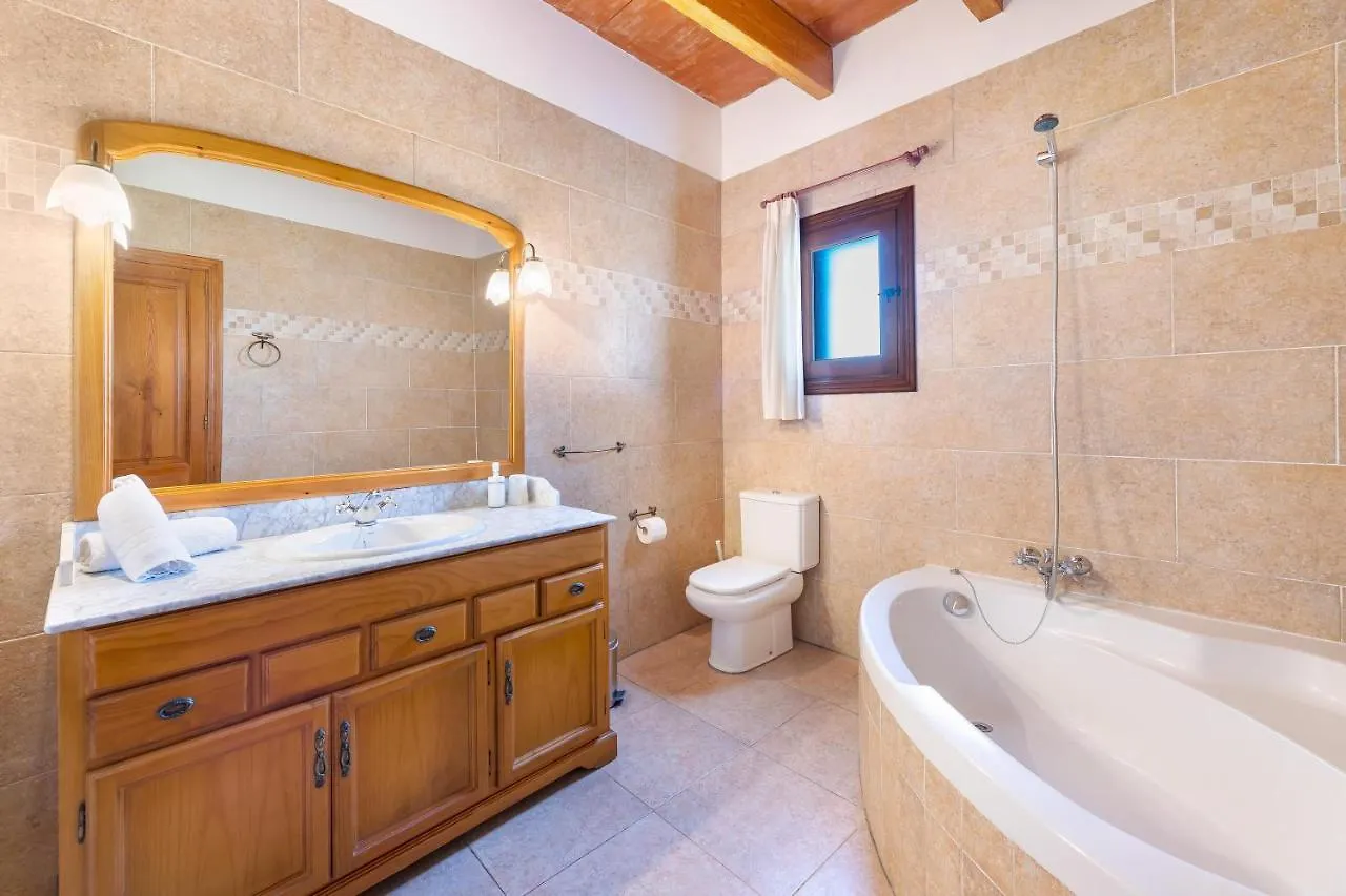 Holiday home Can Grau Sencelles Spain