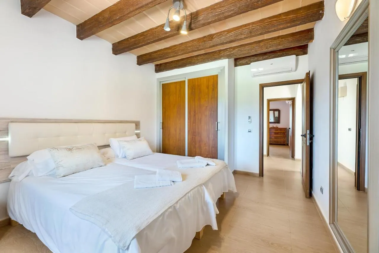 Holiday home Can Grau Sencelles